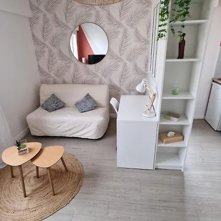 Joli Confort - Proche Centre Апартаменты